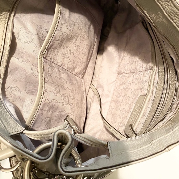 Michael Kors Handbag - Picture 8 of 8